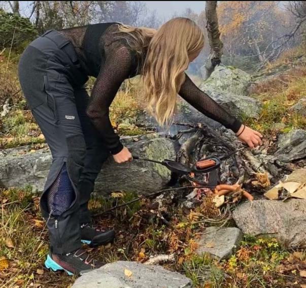 Adventure Softshell Pants Womens
